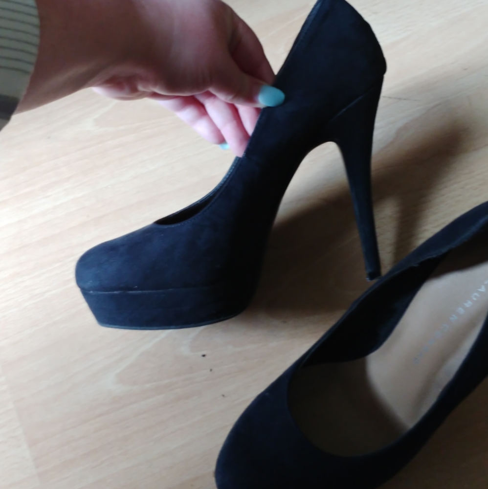 Black suede velvet feeling high heel pumps